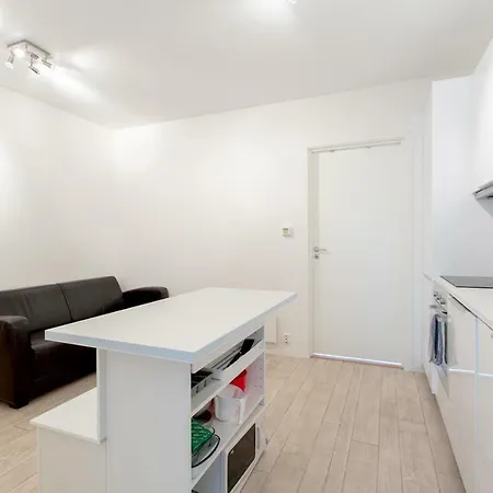 City Park Apartment *